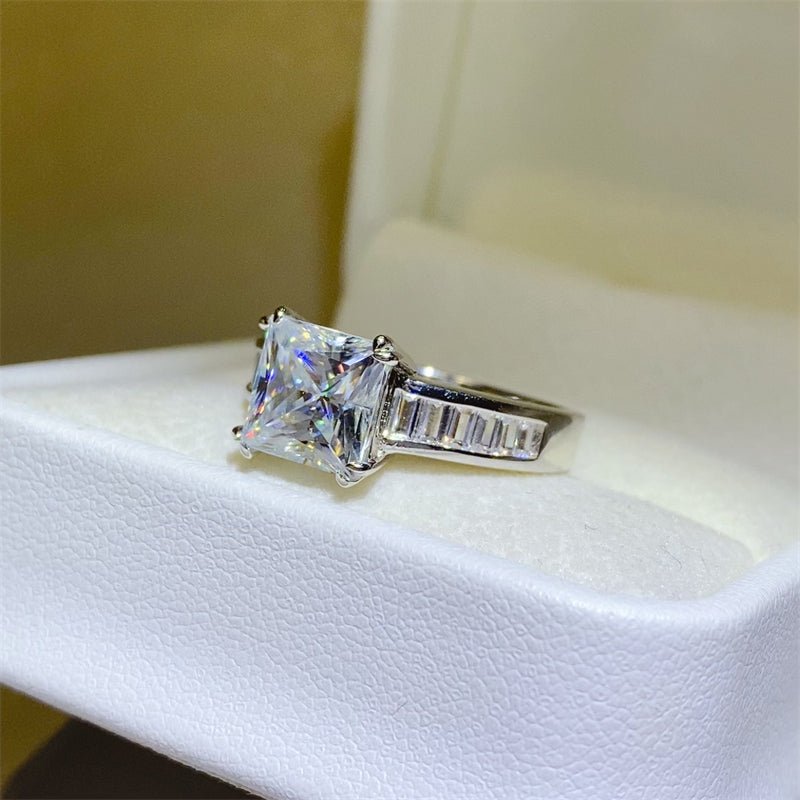 3 Carat Moissanite 925 Sterling Silver Square Shape Ring - Jaazi Intl