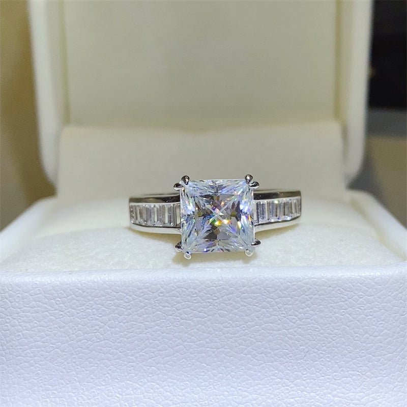 3 Carat Moissanite 925 Sterling Silver Square Shape Ring - Jaazi Intl