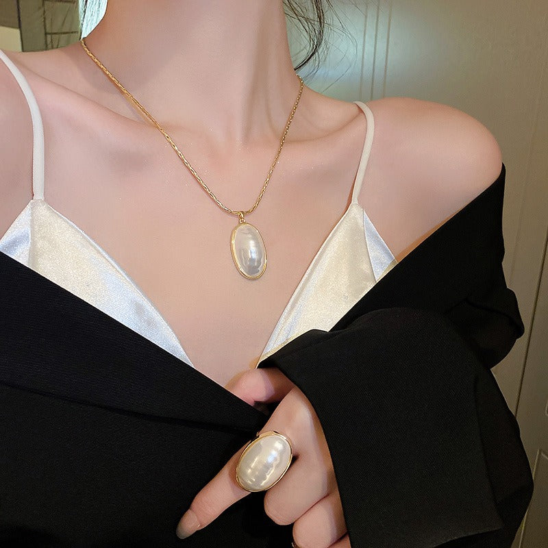 Collier de perles ovales pour femmes, bijoux mode française, nouveau Style de luxe, chaîne