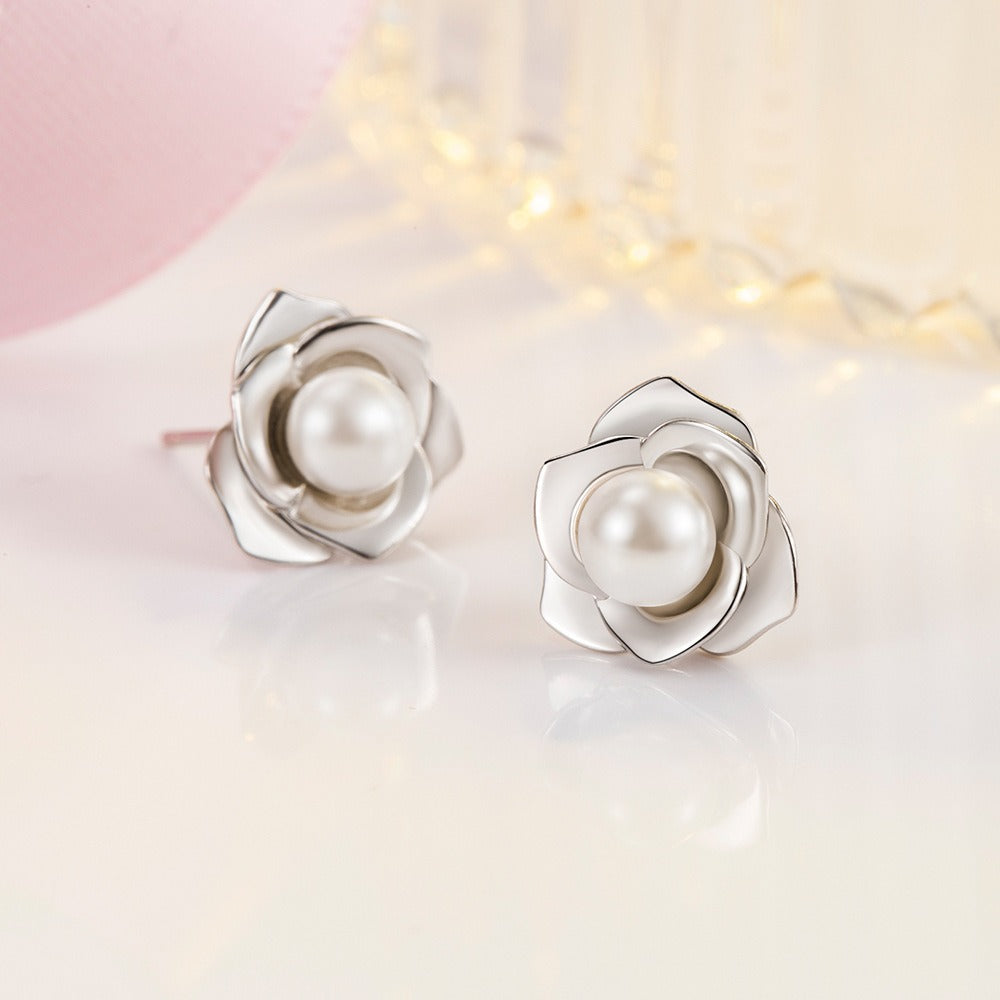 S925 Sterling Silber Kamelie Perlenohrringe für Frauen leichte Luxusohrringe Blumennische Temperament weiße Ohrringe