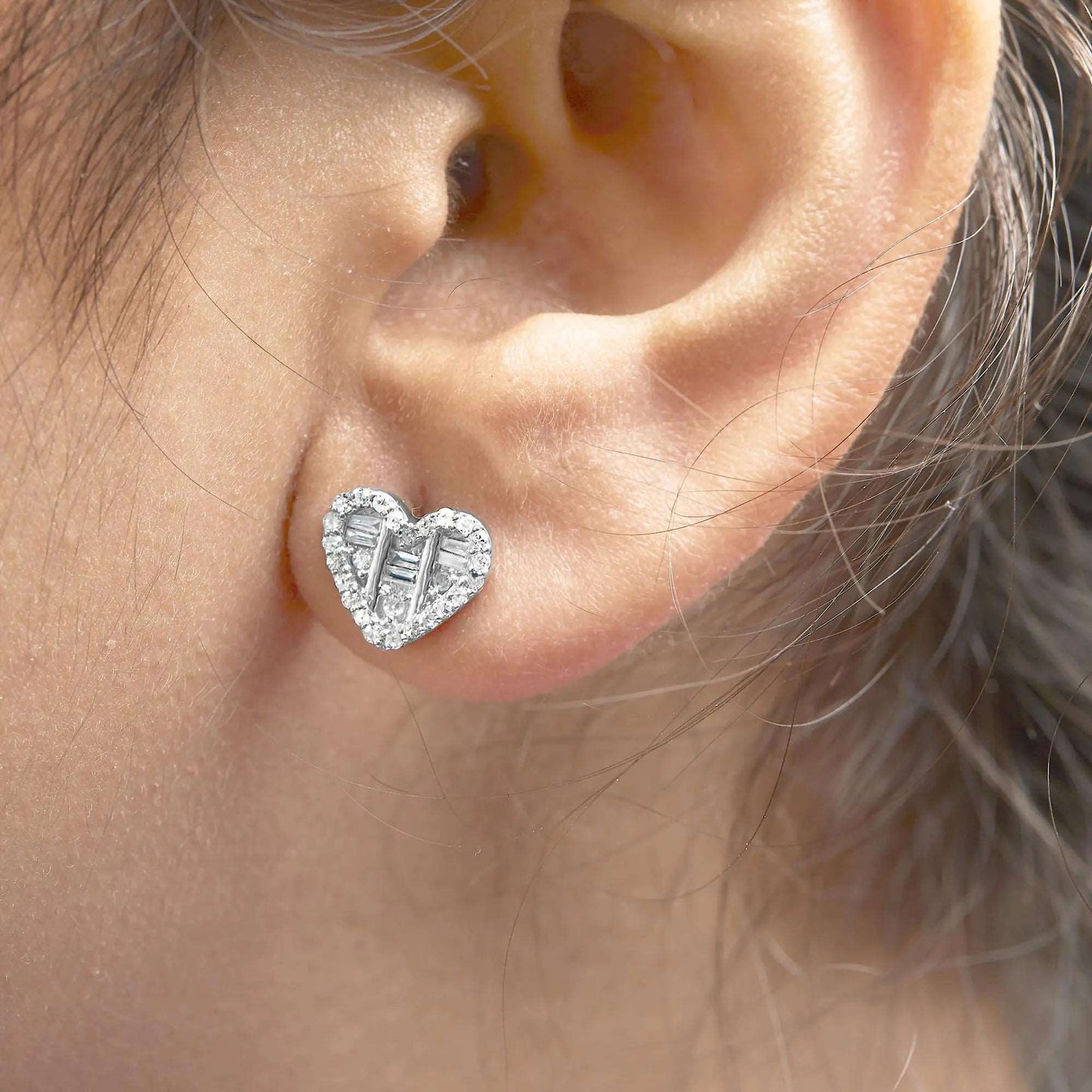 .925 Sterling Silver 1/2 Cttw Round and Baguette Diamond Composite Heart Shaped Stud Earring (I - J Color, SI2 - I1 Clarity) - Jaazi Intl