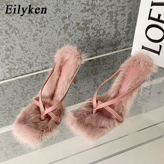 Neue Design Faux Pelz Slipper High Heels Schuhe Herbst Beste Straße Frauen Quadratischen Kopf Zehen Clip-On Sandalen Frauen