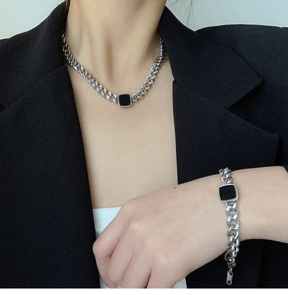 Titanium steel thick chain necklace, black square collarbone chain, neck chain, female