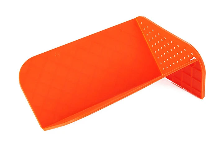 Free Shipping Multifunctional Foldable Drain and Plastic Cutting Board Chopping Boards Kitchen Supplies Colors Vary (00125)