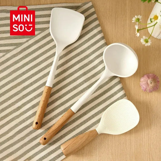 Miniso Food-Grade Silicone Cooking Spatula - Non-stick Pot Turner, Perfect for Home Use. High-Temperature Resistant. Bestseller