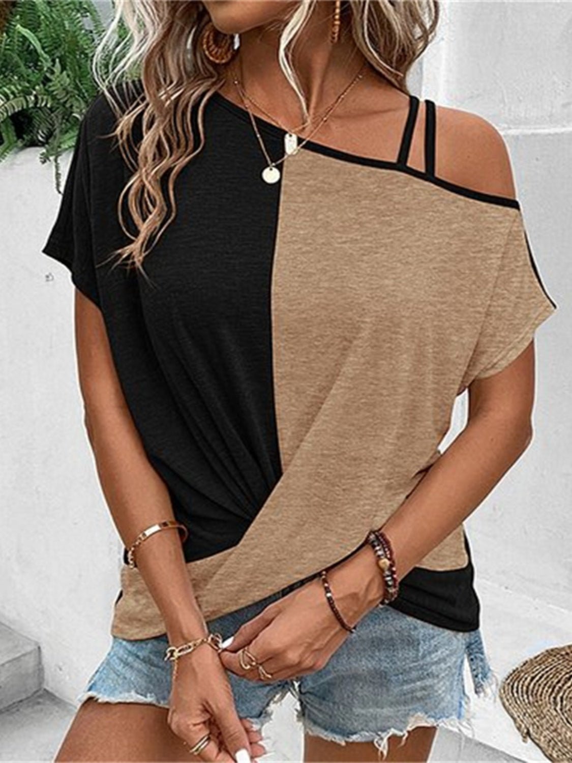 Contrast Asymmetrical Neck Short Sleeve T-Shirt - Jaazi International