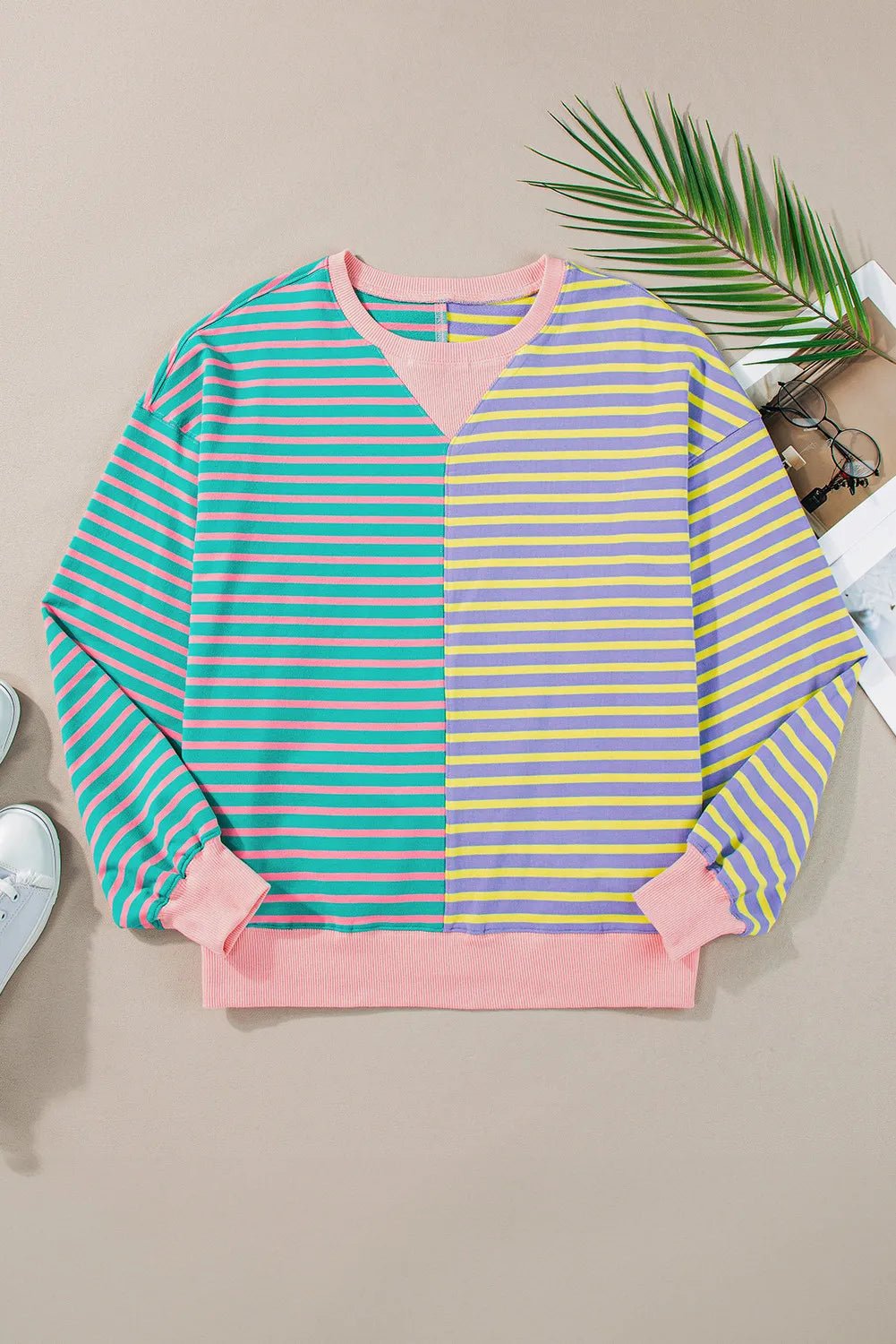 Contrast Stripes Round Neck Long Sleeve Sweatshirt - Jaazi Intl