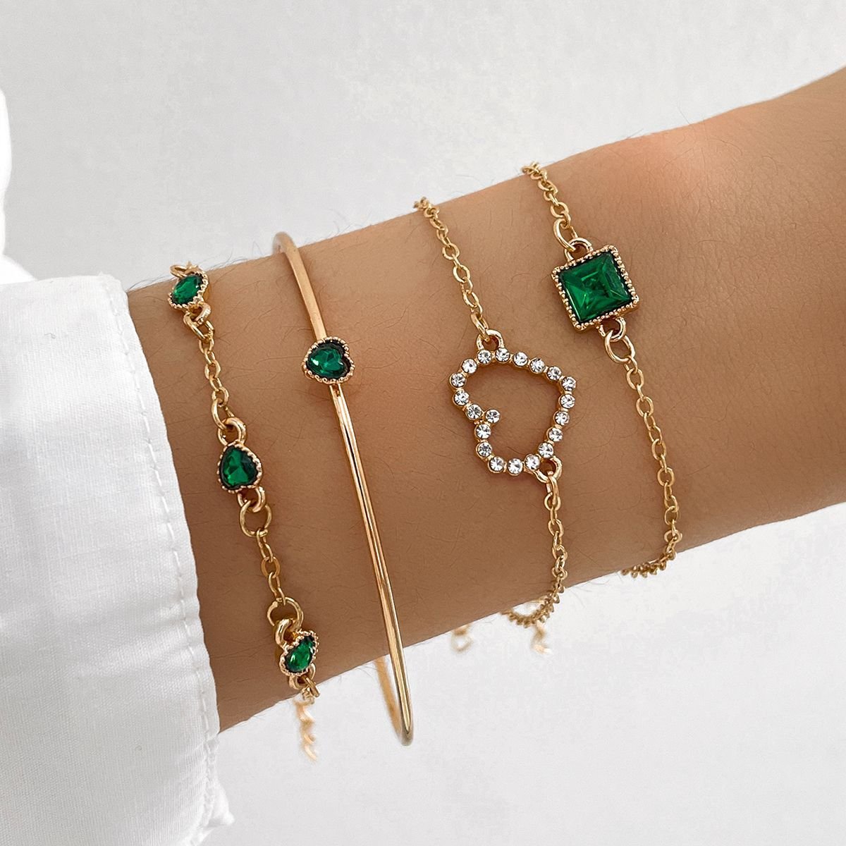 Cross - border Popular Spot, Elegant Emerald Square Rhinestone Bracelet, Full Diamond Love Peach Heart Bracelet Set Of 4 Pieces - Jaazi Intl