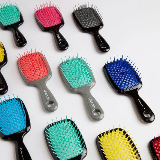 Detangling Hairbrush - Jaazi Intl