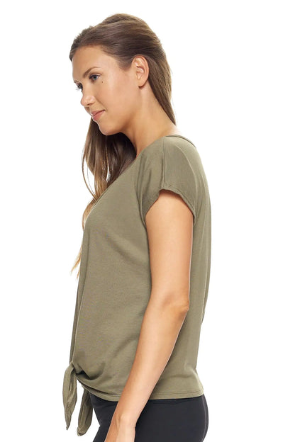 Women's MoCA™ Split Front Tie Tee 🍃