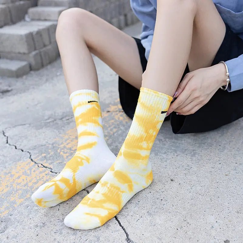 Women Tie-dye Middle Tube Socks - Jaazi Intl