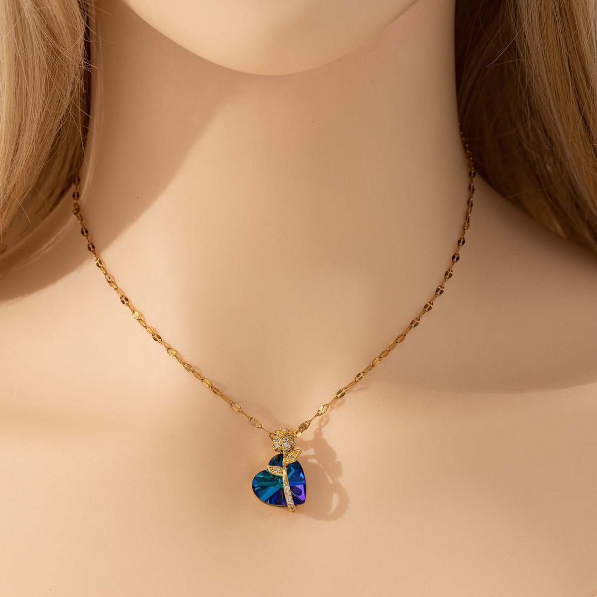 Women's Fashion Sapphire Heart Pendant Necklace - Jaazi Intl