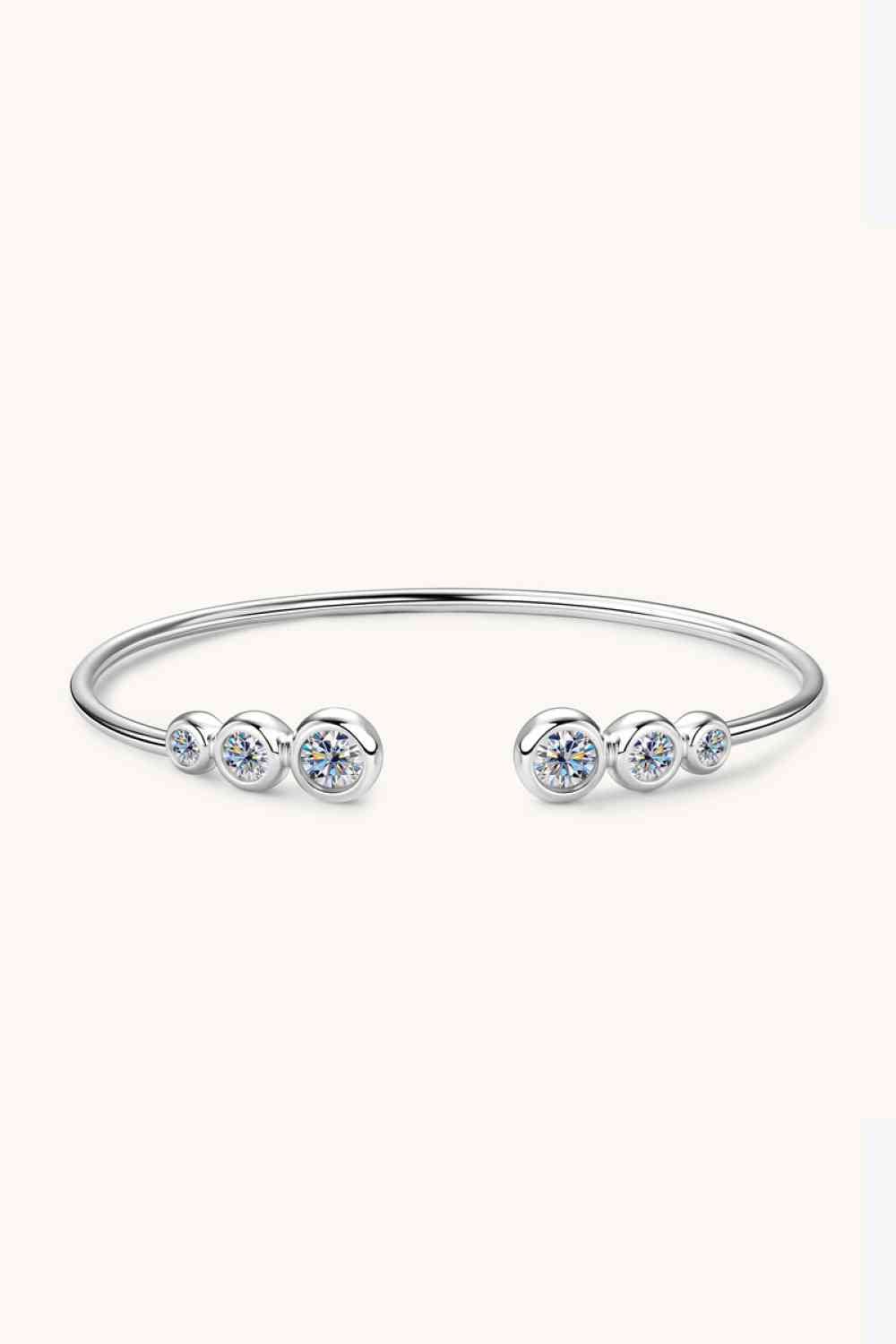 1.8 Carat Moissanite 925 Sterling Silver Bracelet - Jaazi Intl