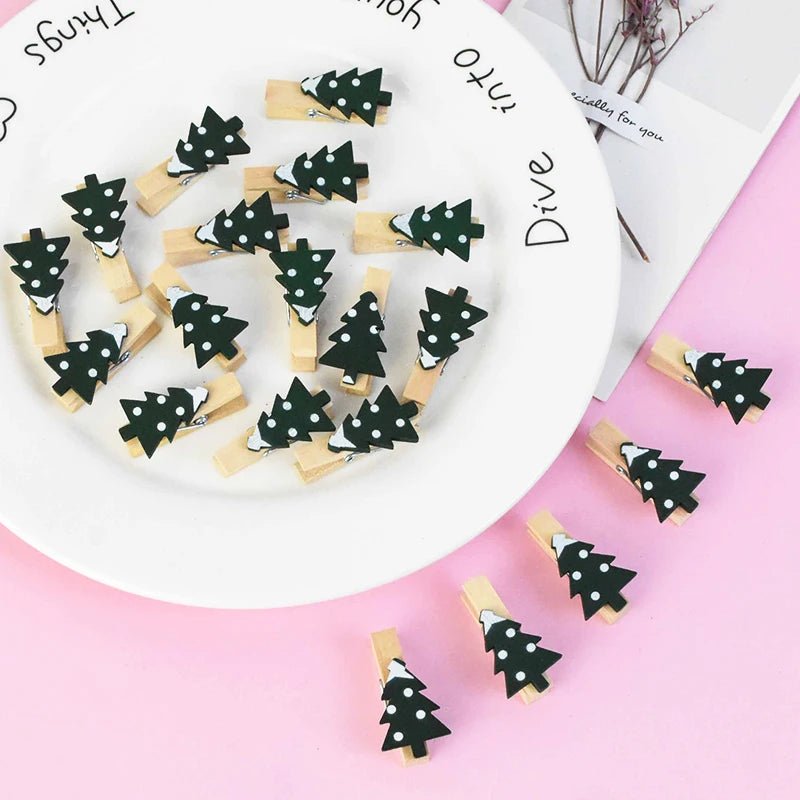 20Pcs/Lot Christmas Tree Elk Goves Wood Clips Snowflake Mini Wooden Clothes Photo Frame Paper Peg Pin Clothespin Craft Clips - Jaazi Intl