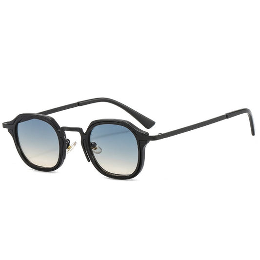 Kleine quadratische Retro-Sonnenbrille