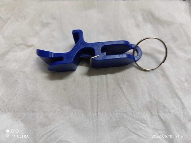 Beer Bong Shotgunning Bottle Opener - Jaazi Intl