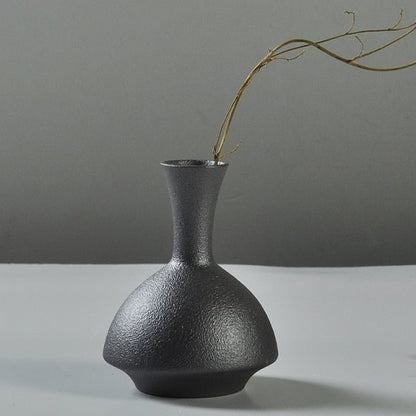 Black Glaze Vase - Jaazi Intl