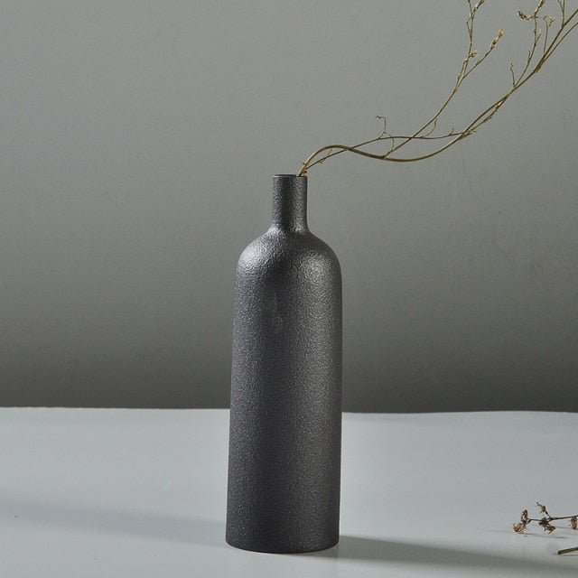 Black Glaze Vase - Jaazi Intl